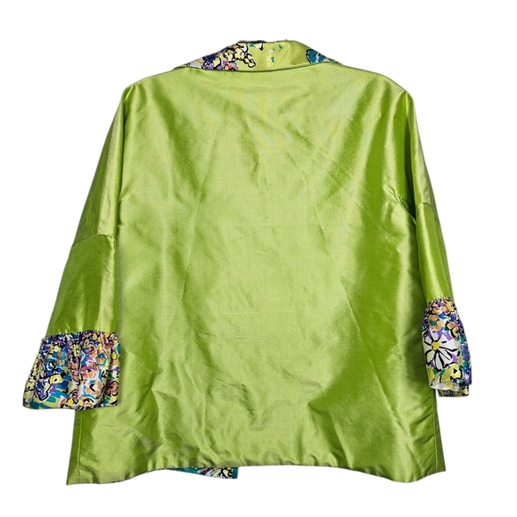 Green Floral Blazer with Lime Trim and Open Front - Picture 4 of 7